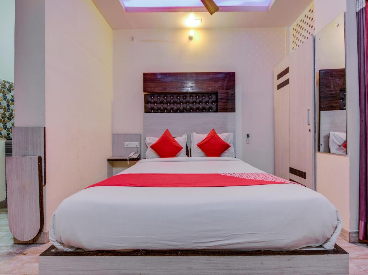 Oyo 18873 Hotel Comfort Deoghar Exteriör bild